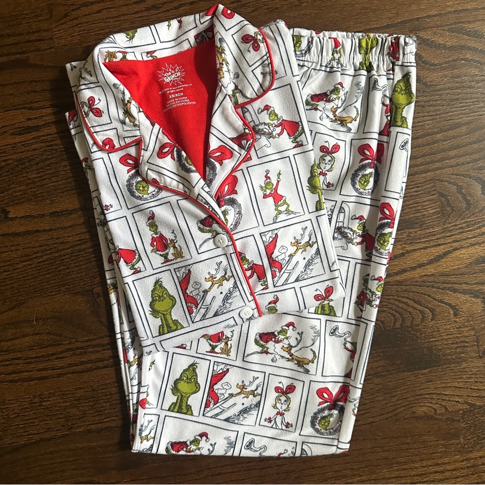 Grinch PJ Set - Picture 11 of 15
